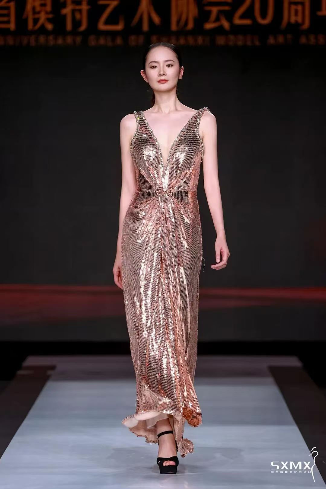 20251014/68ee0e64cdd1b.jpg 811502987.jpg