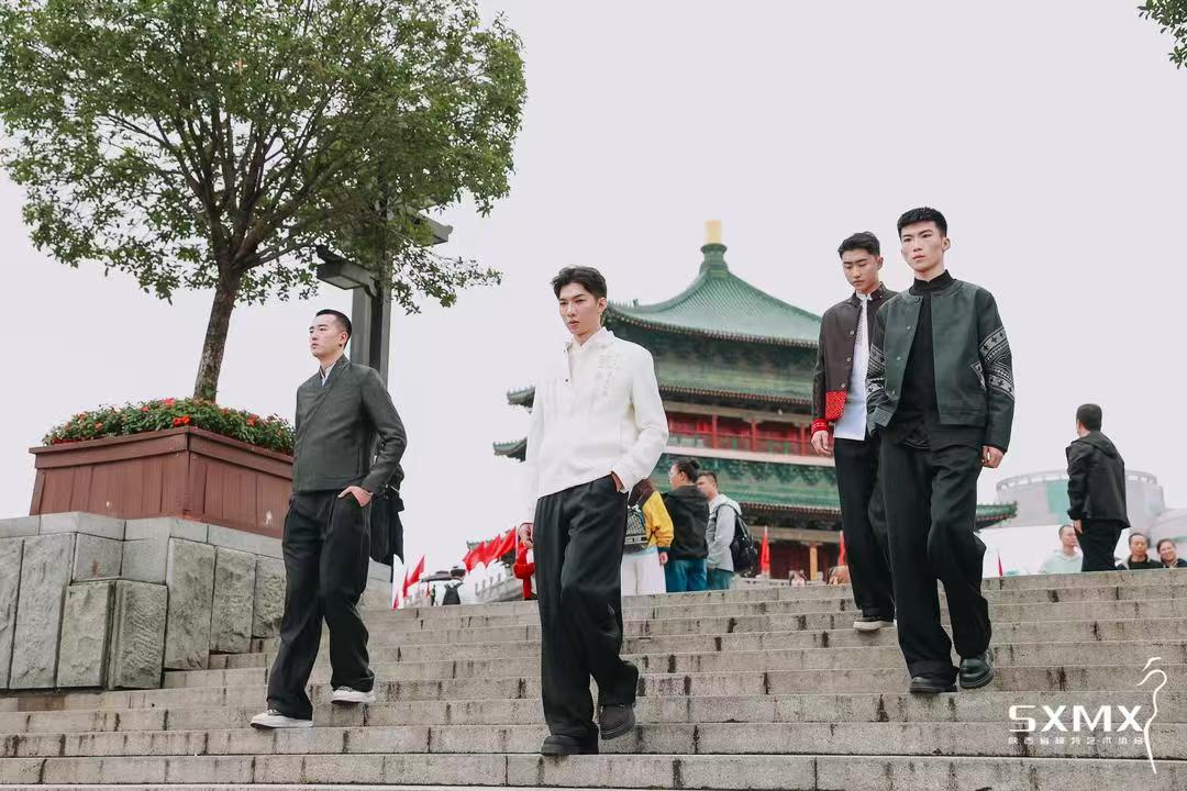 20251015/68ef4acc5cc06.jpg 513571747.jpg